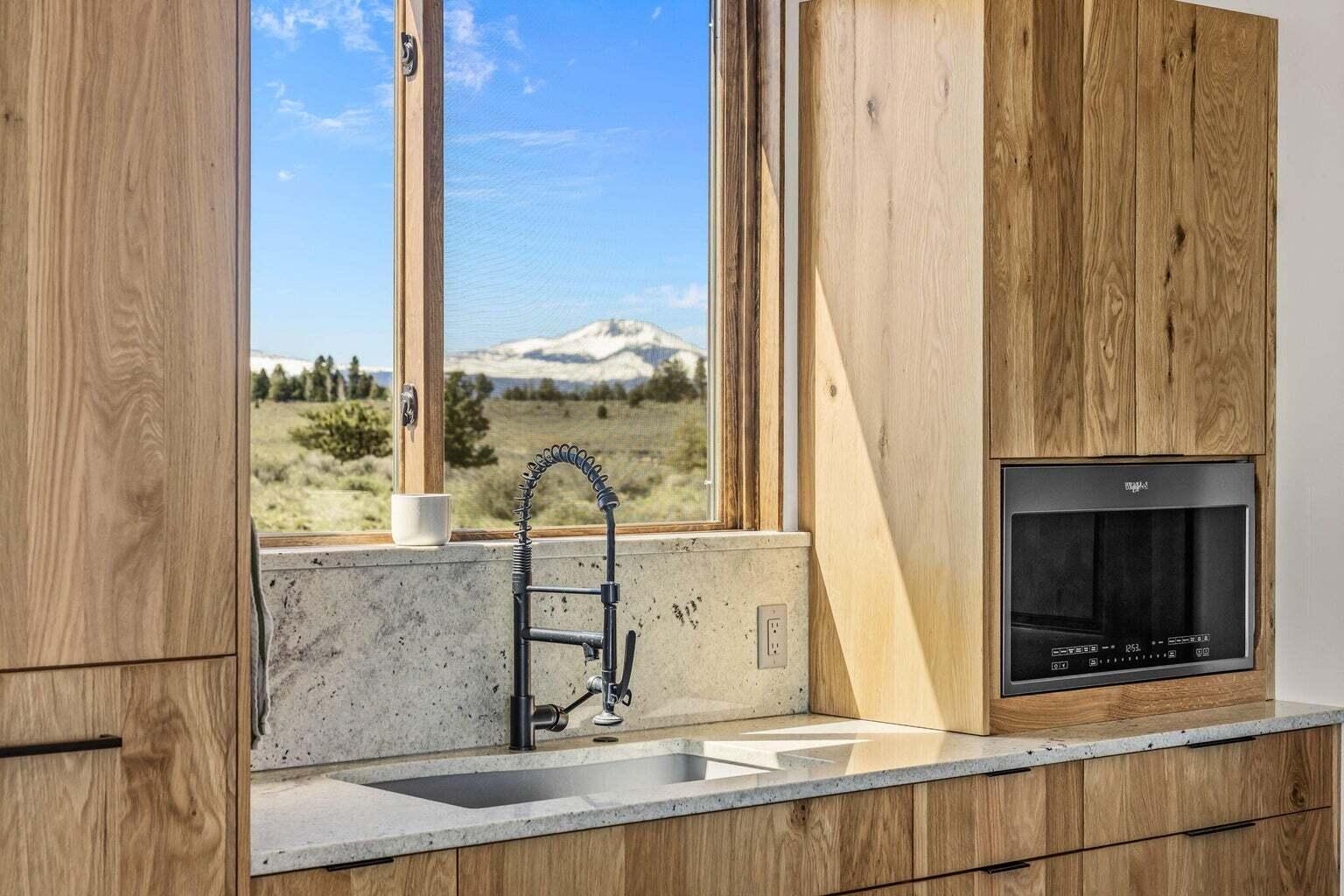 16920 Jefferson Vista Place