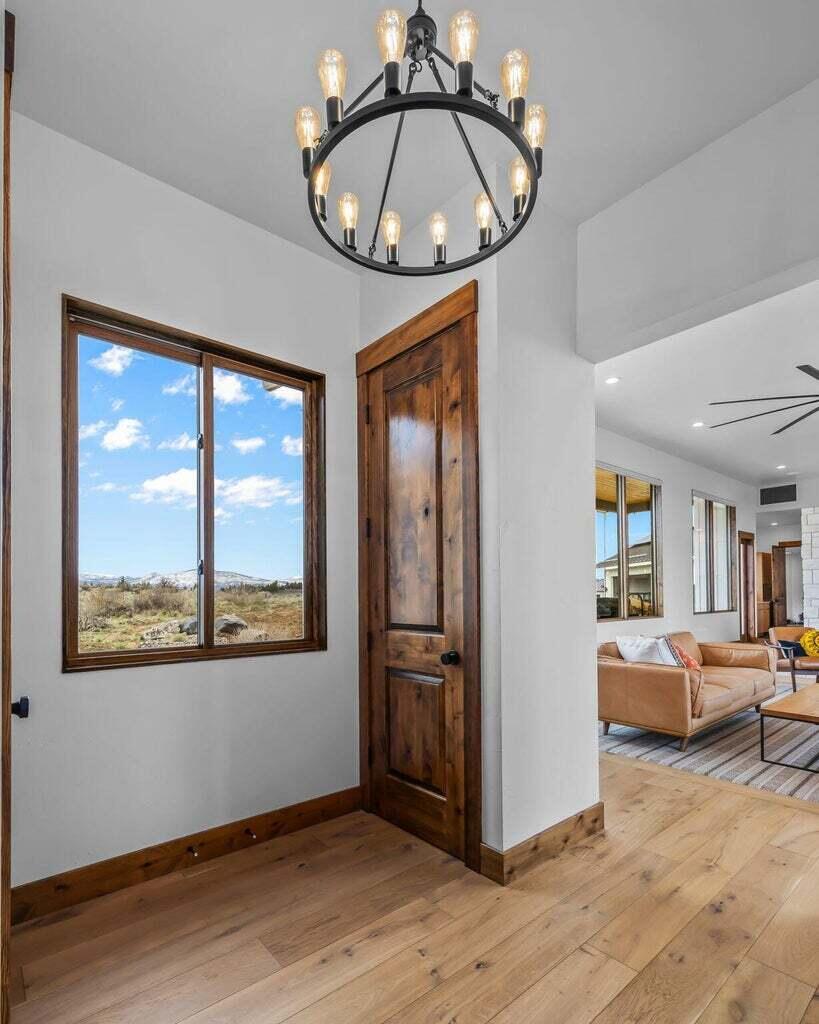 16920 Jefferson Vista Place