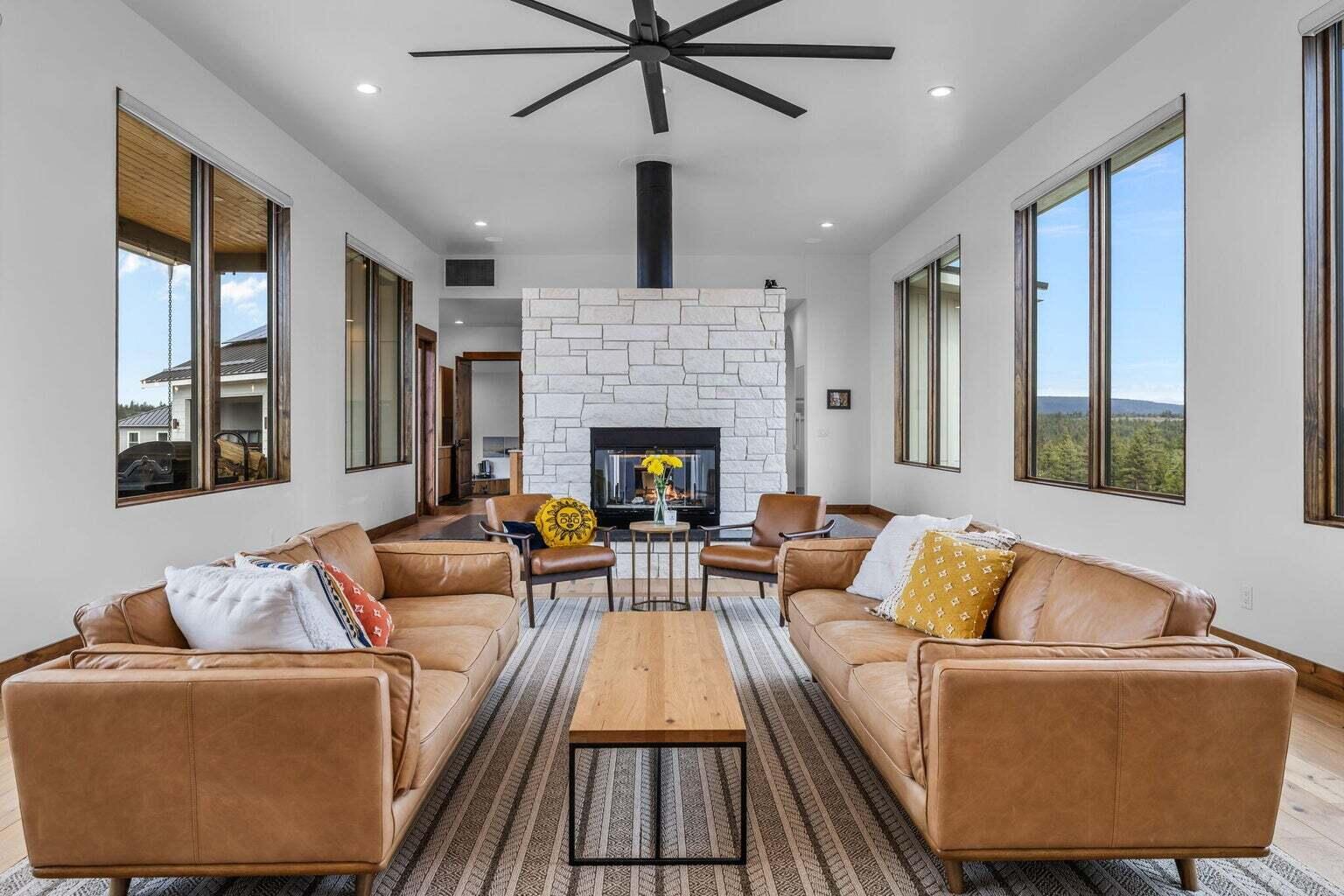 16920 Jefferson Vista Place