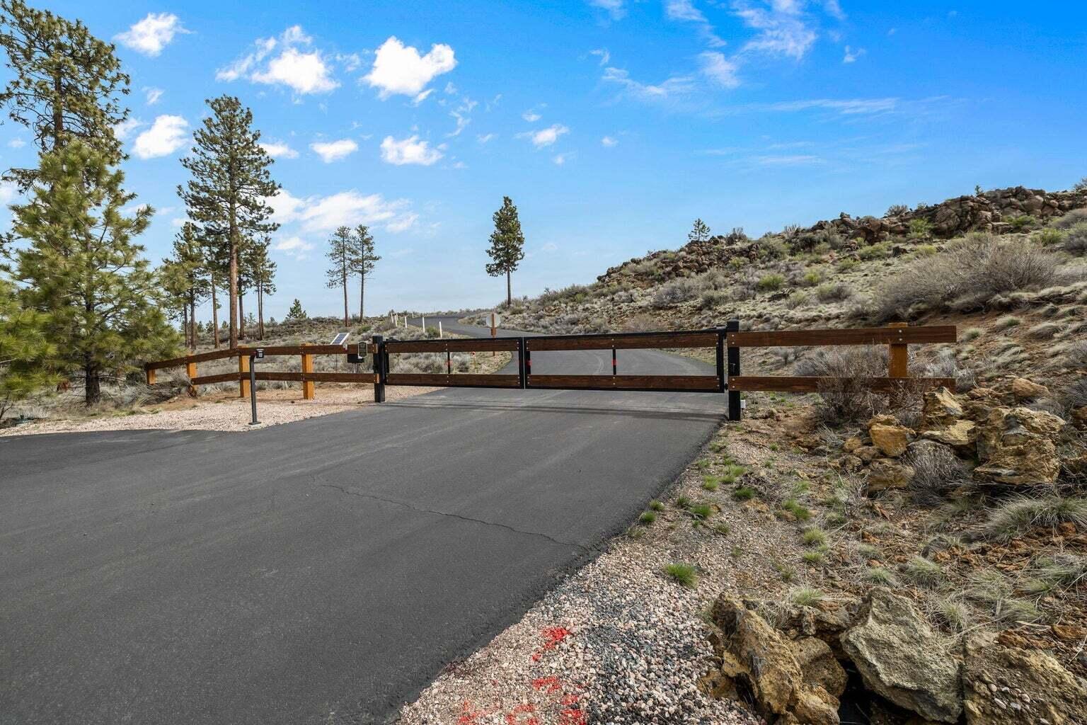16920 Jefferson Vista Place