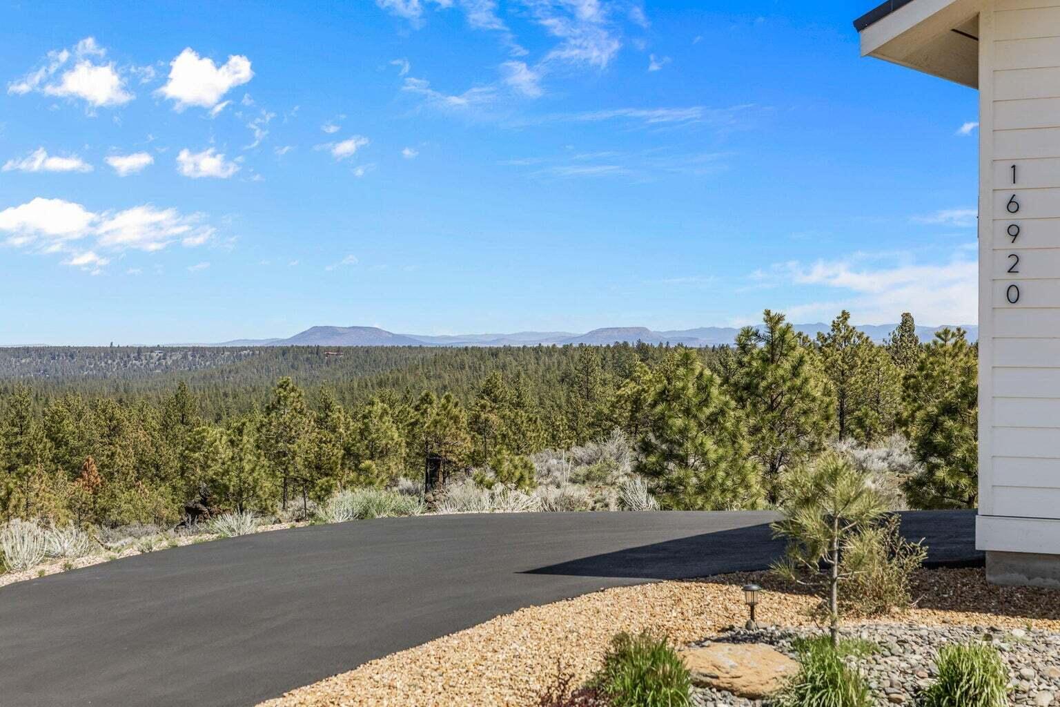 16920 Jefferson Vista Place
