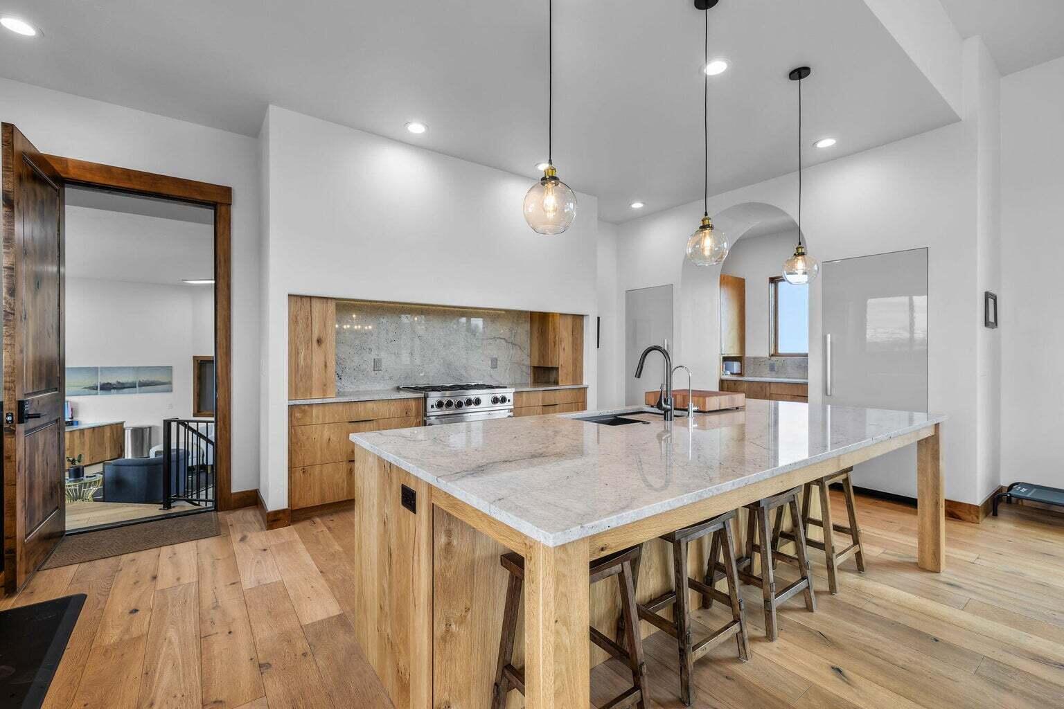 16920 Jefferson Vista Place