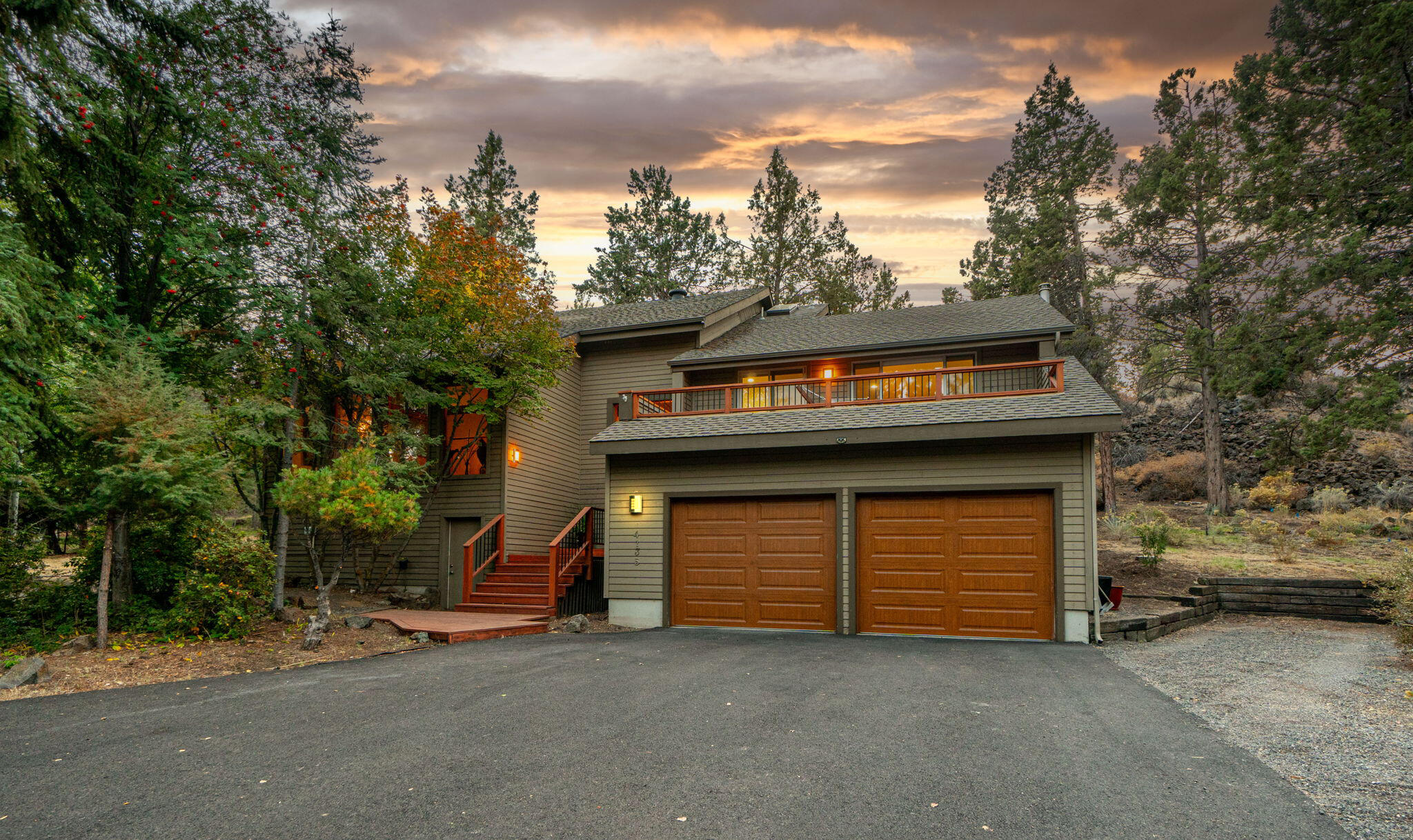4135 NW Lower Village Road