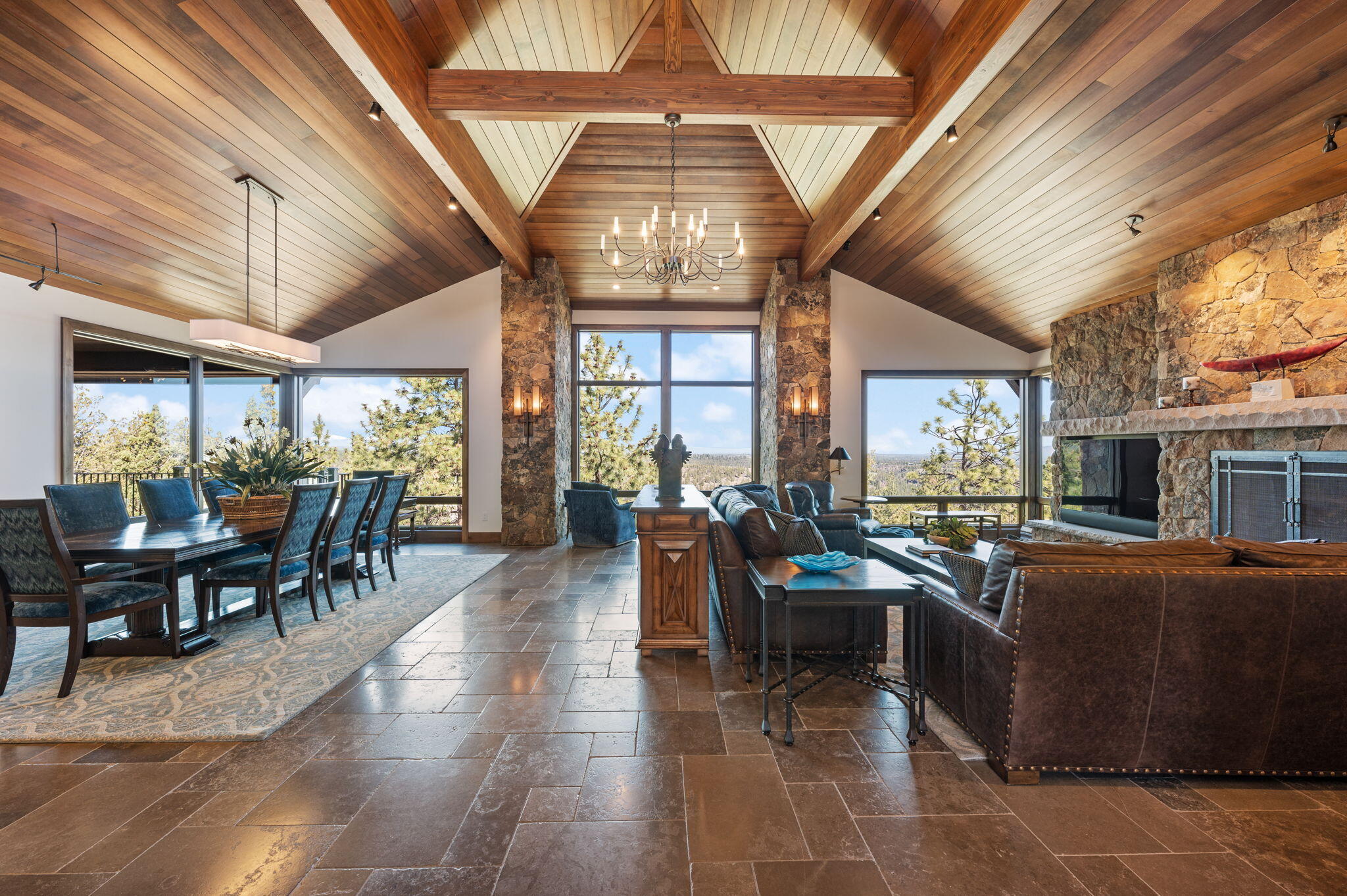 3481 NW Greenleaf Way