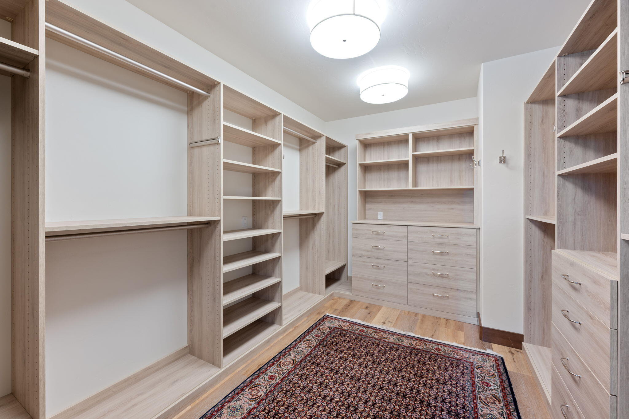 3481 NW Greenleaf Way