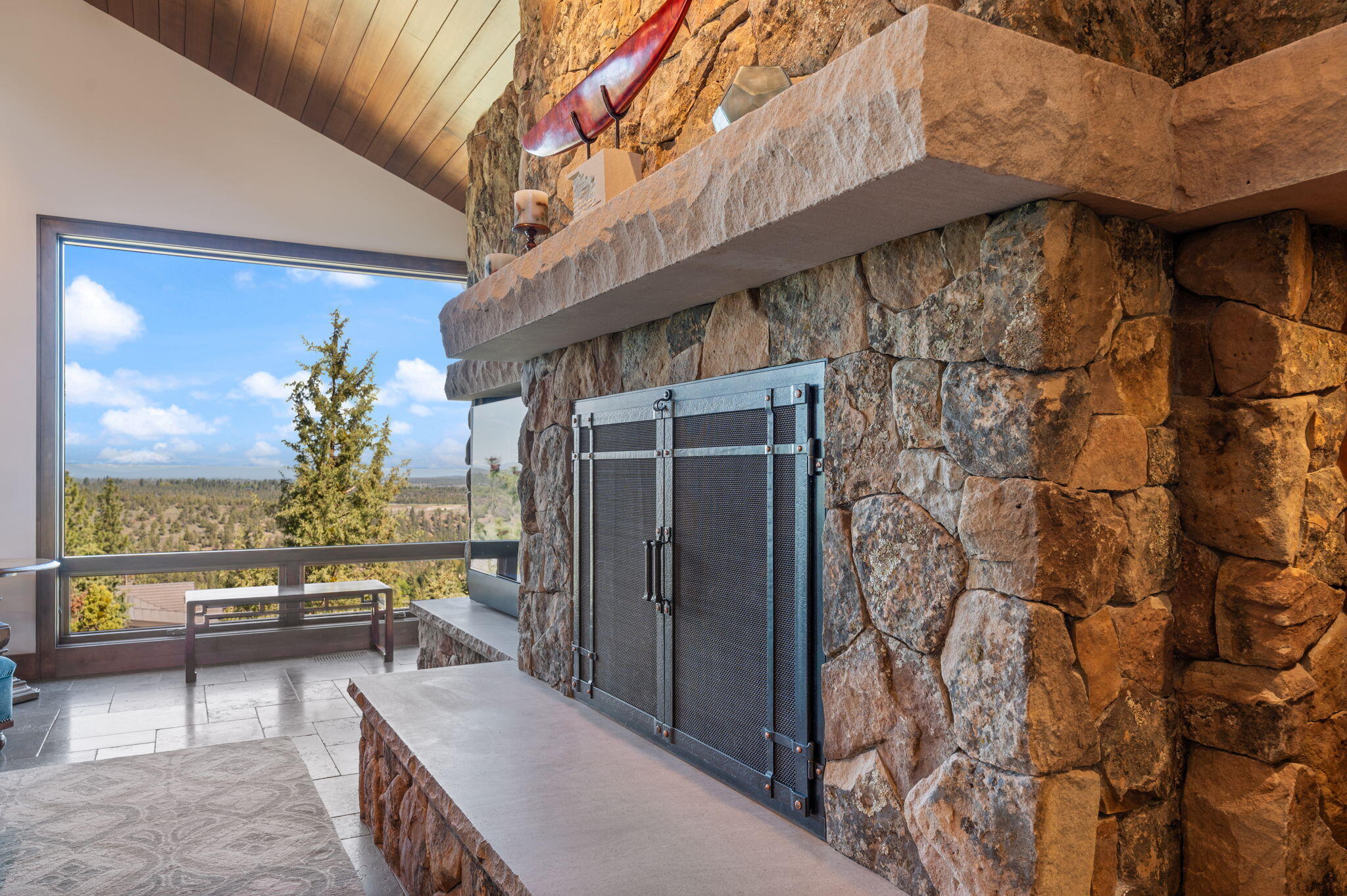 3481 NW Greenleaf Way