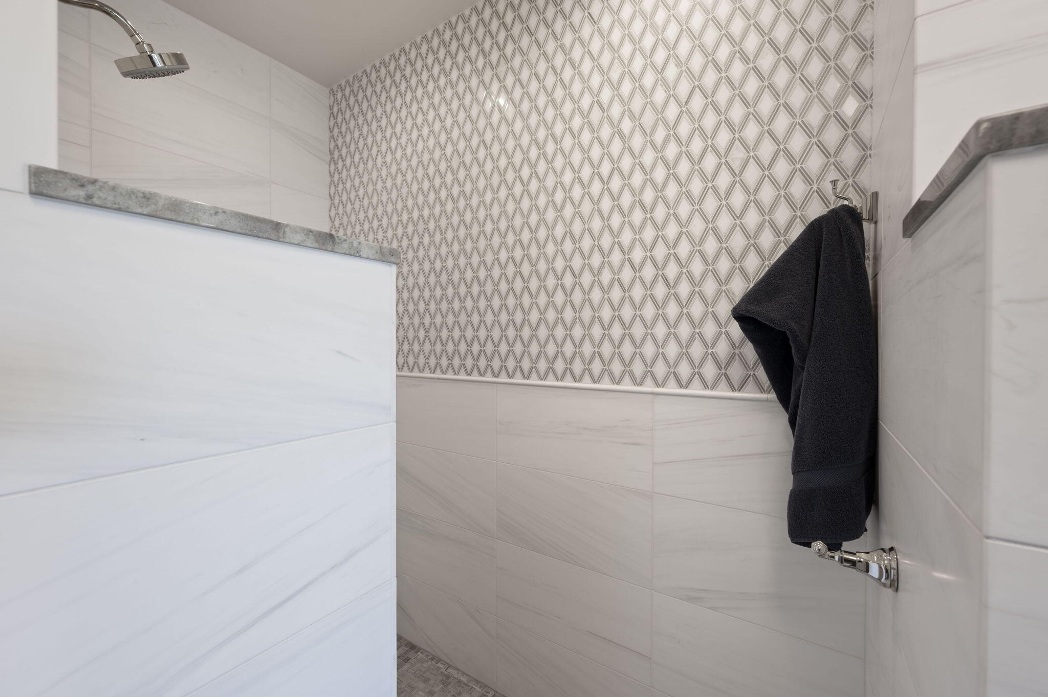 3481 NW Greenleaf Way