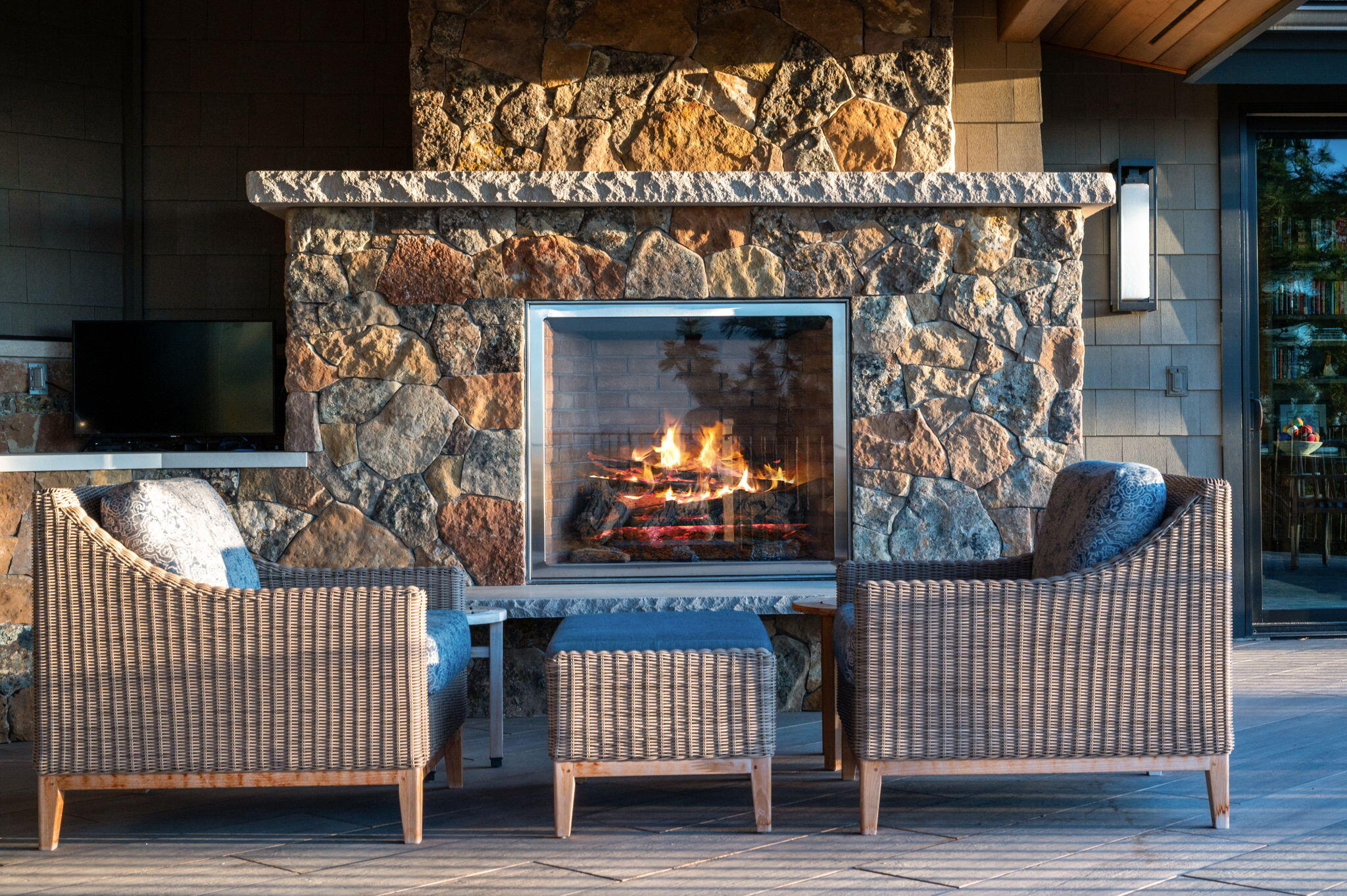 3481 NW Greenleaf Way