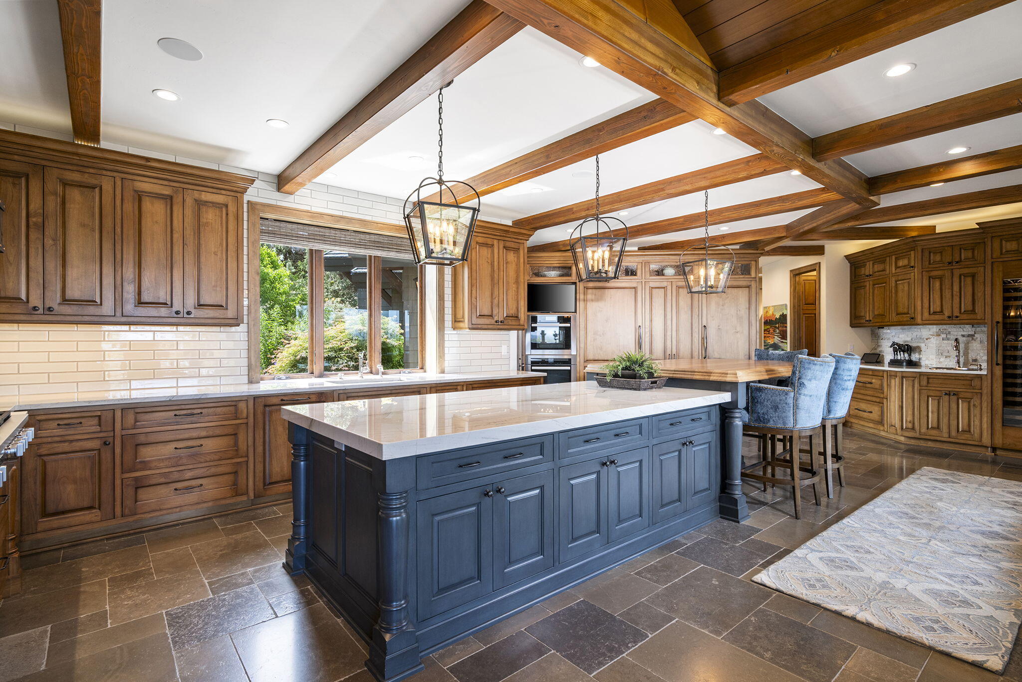 3481 NW Greenleaf Way