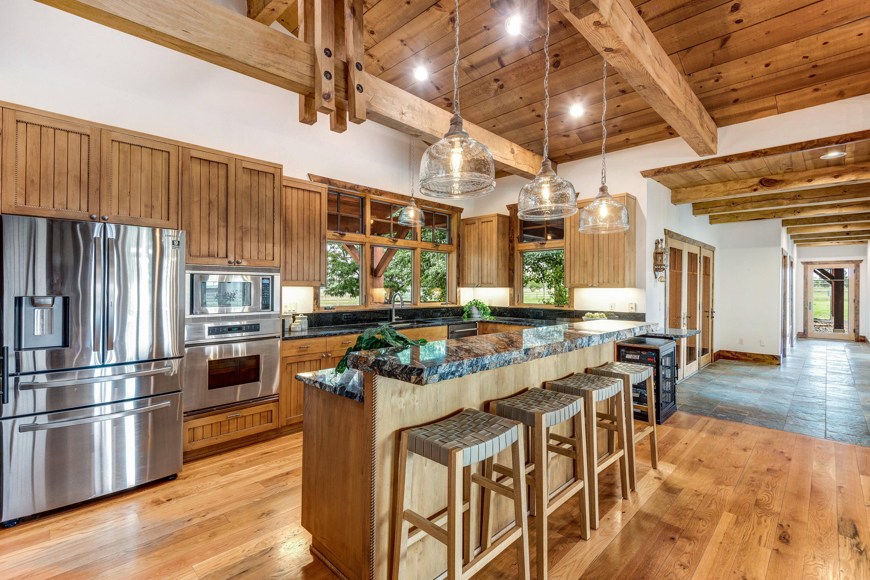 66240 White Rock Loop