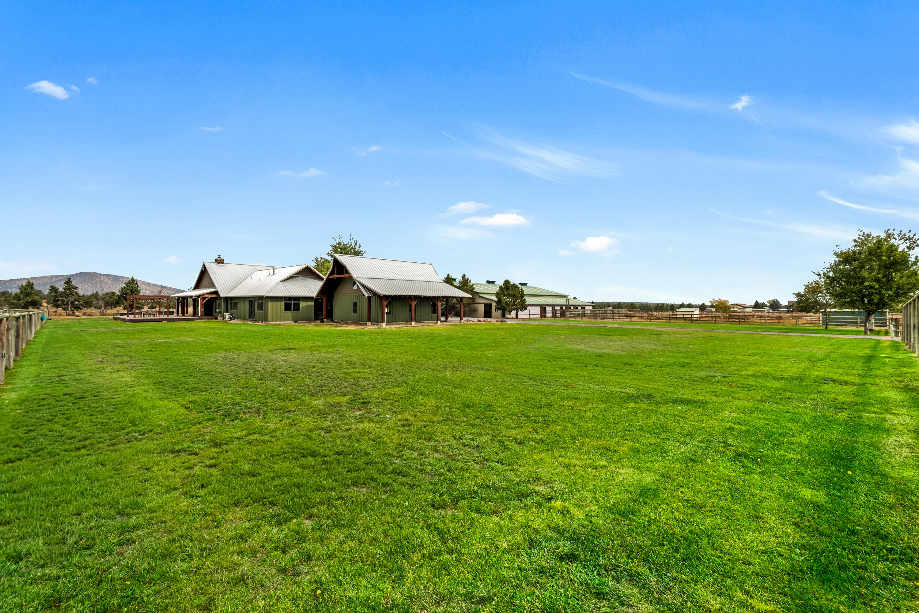 66240 White Rock Loop