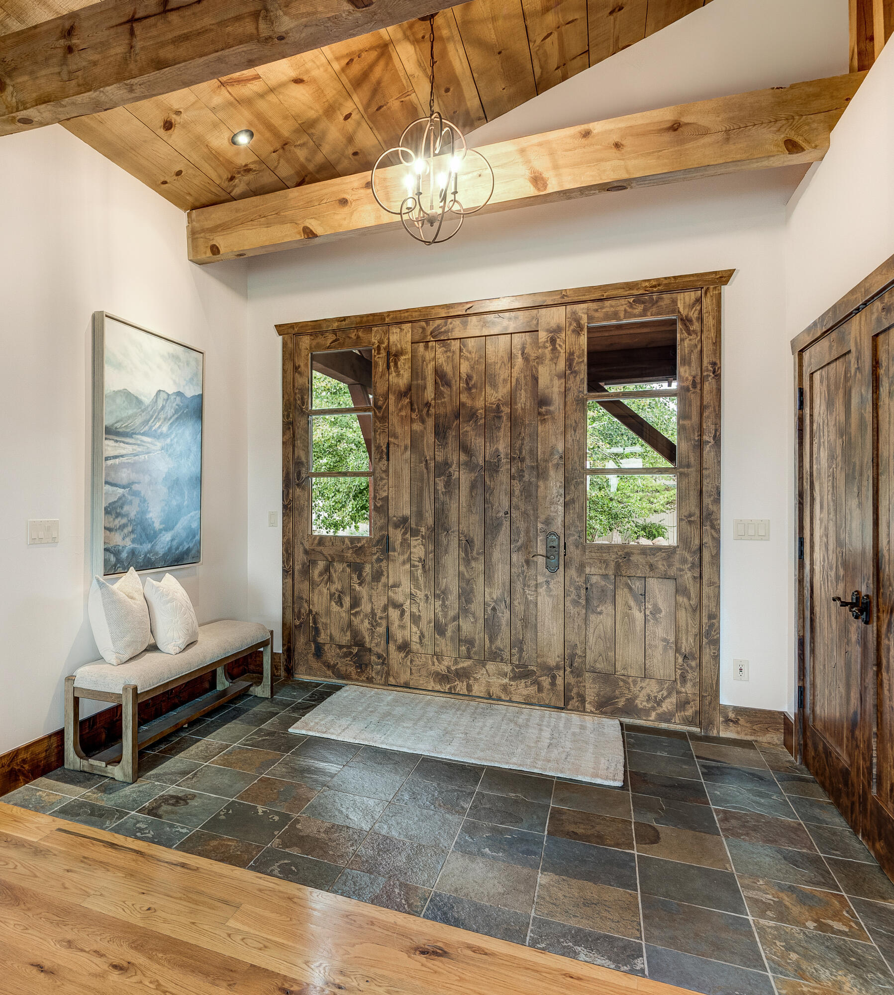 66240 White Rock Loop