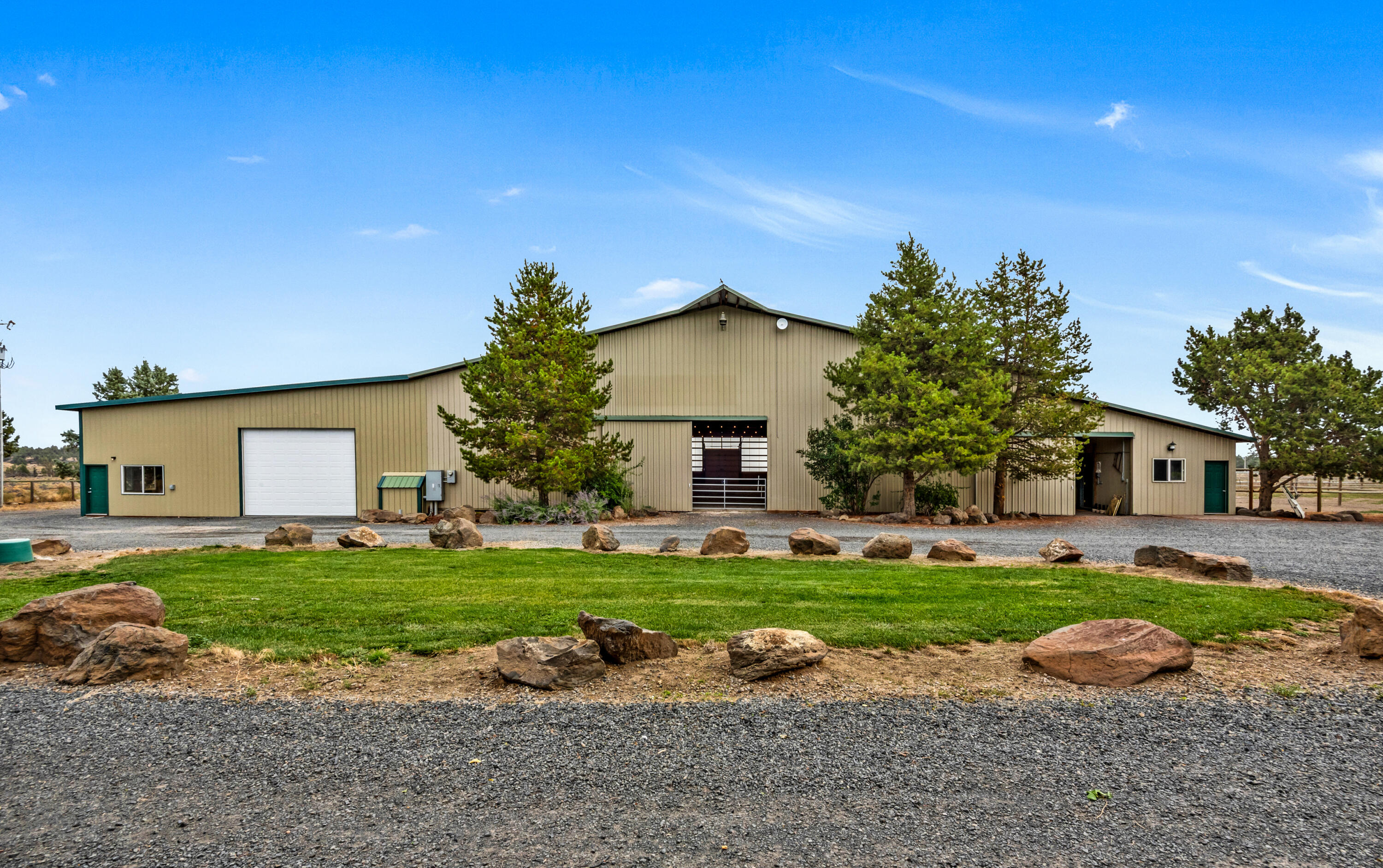 66240 White Rock Loop