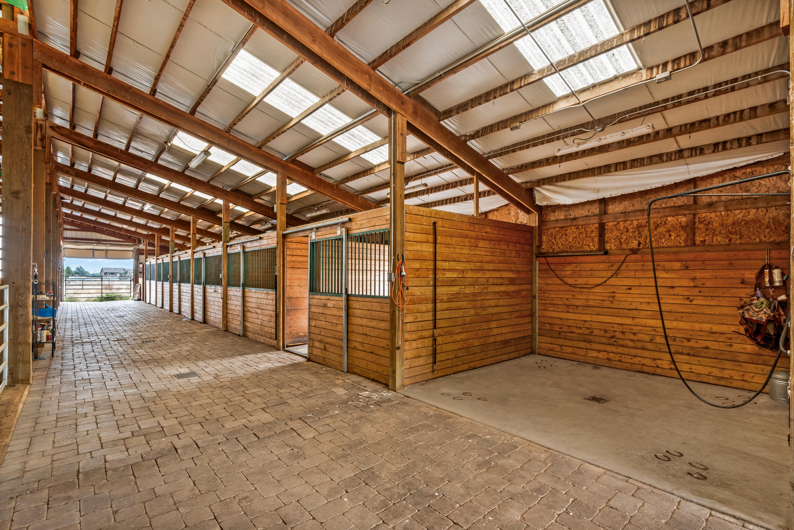 66240 White Rock Loop