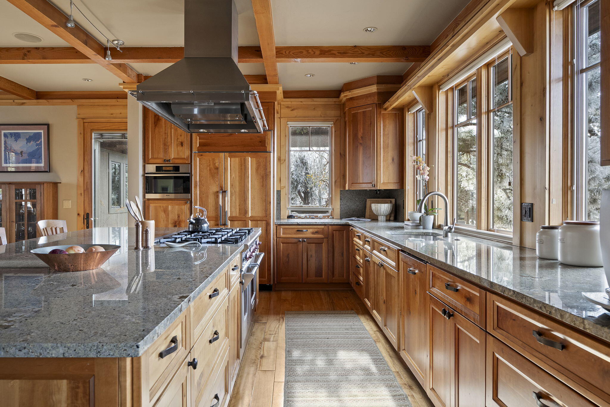 1838 NW Wild Rye Circle