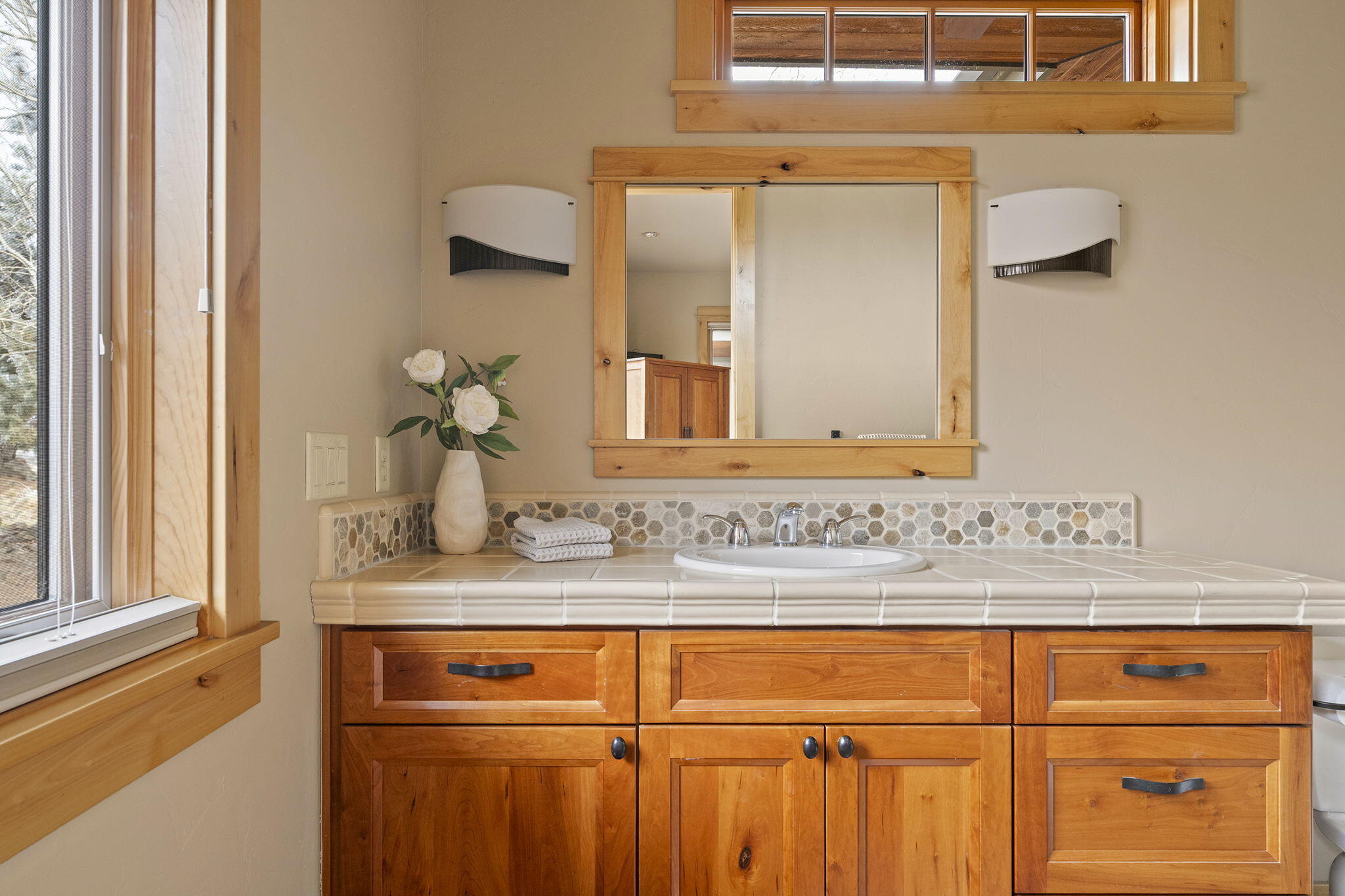 1838 NW Wild Rye Circle