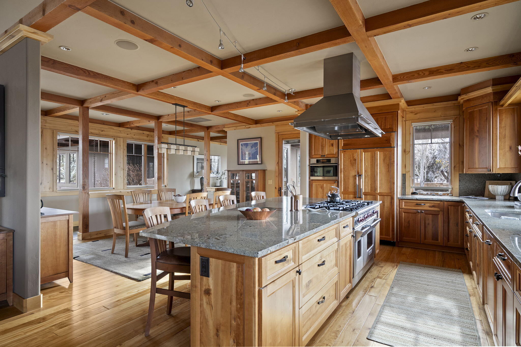 1838 NW Wild Rye Circle