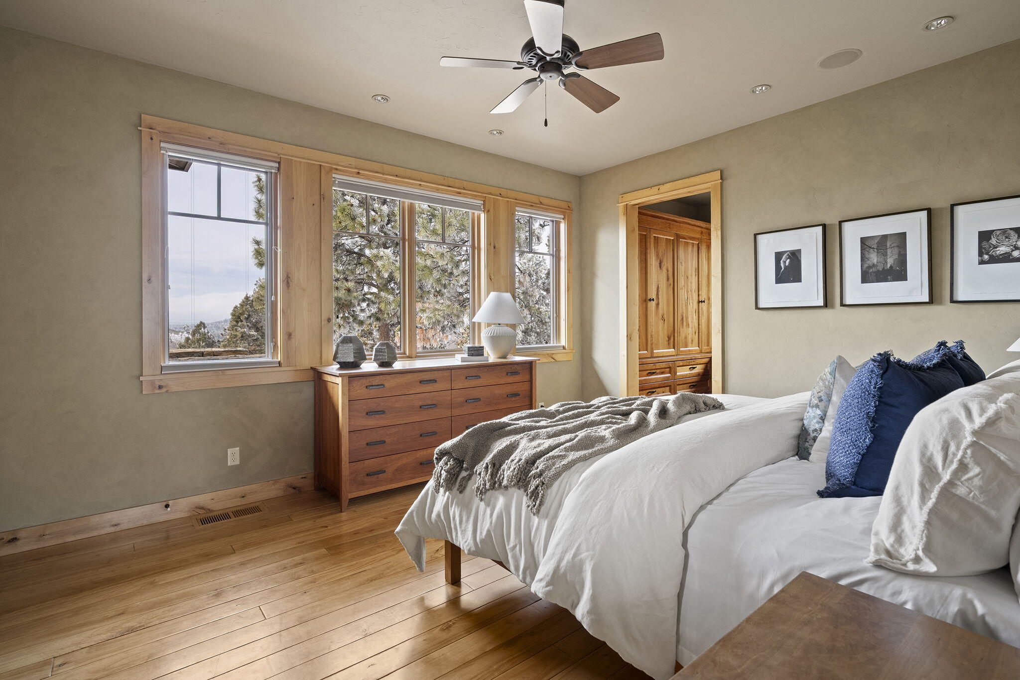 1838 NW Wild Rye Circle