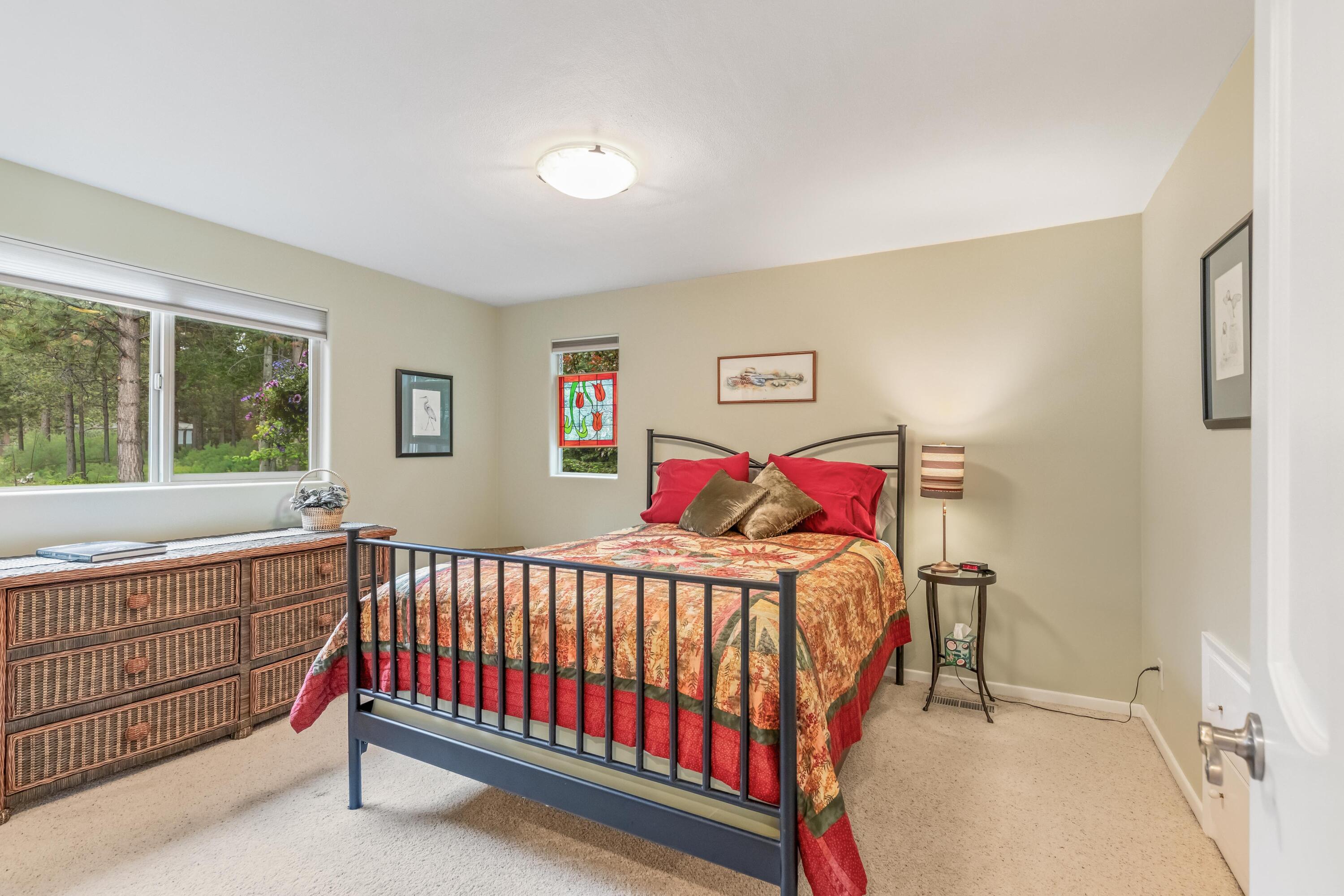 56911 Lodgepole Lane, 5