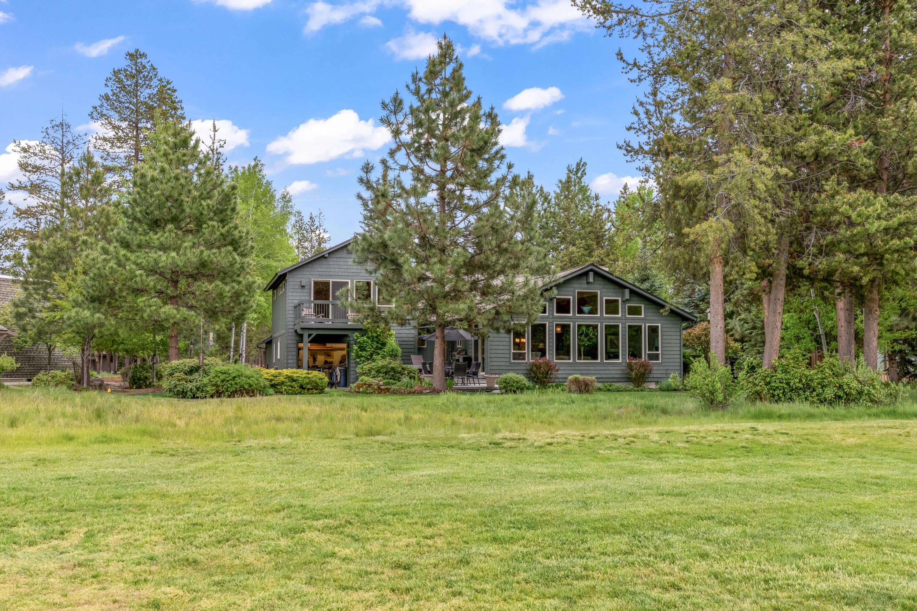 56911 Lodgepole Lane, 5