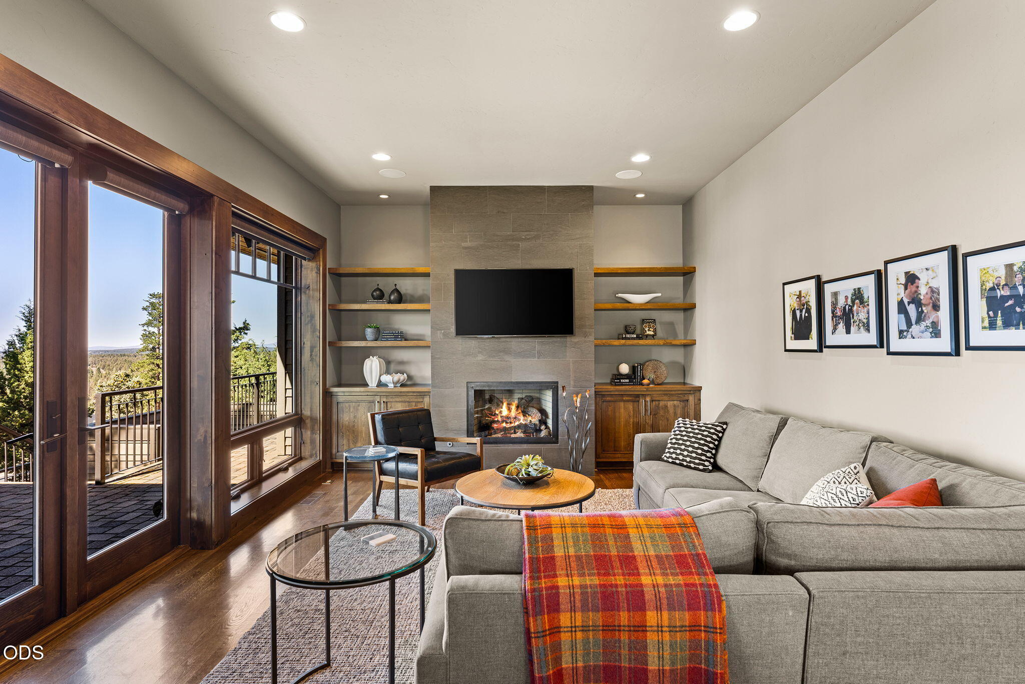 1659 NW Wild Rye Circle