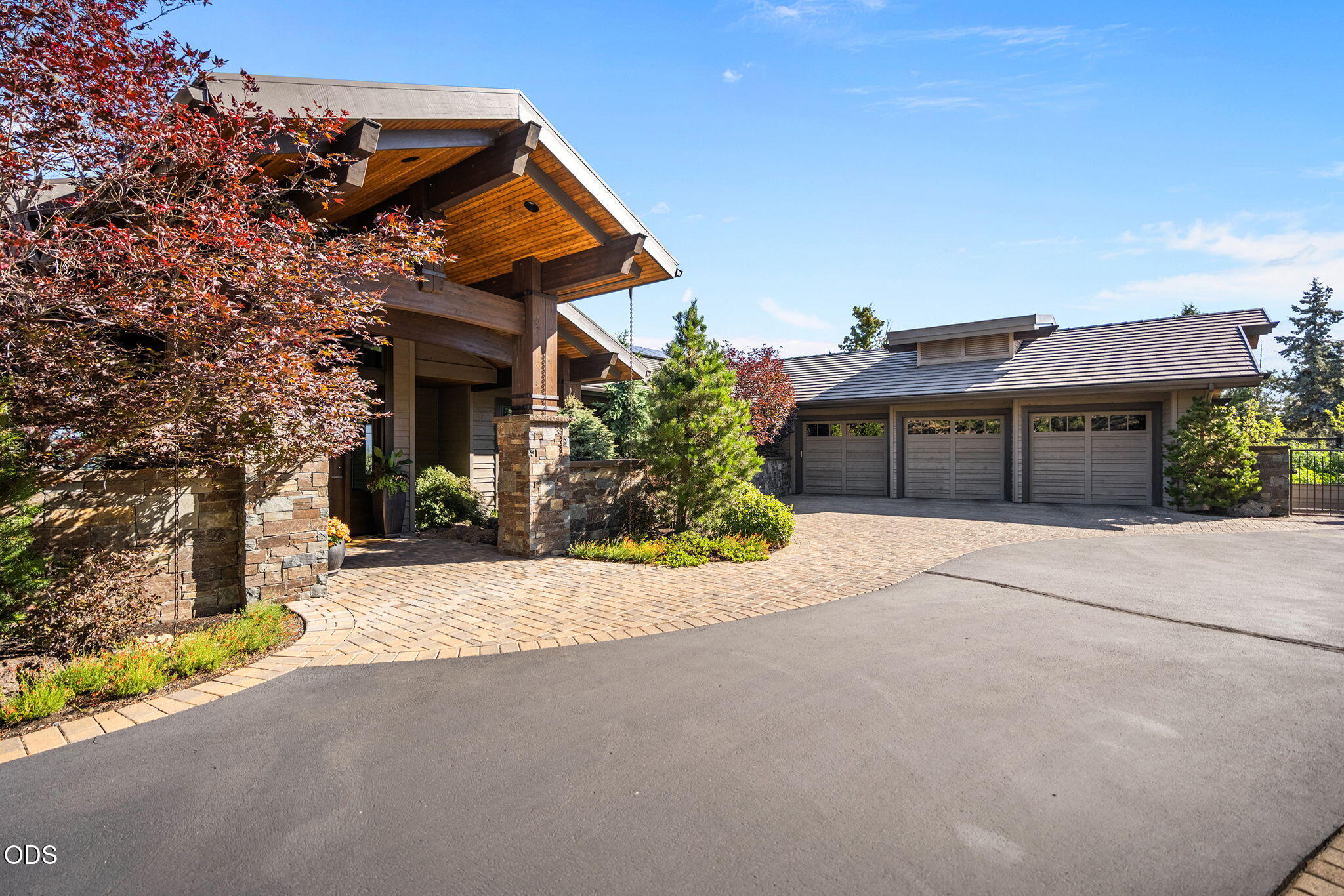 1659 NW Wild Rye Circle