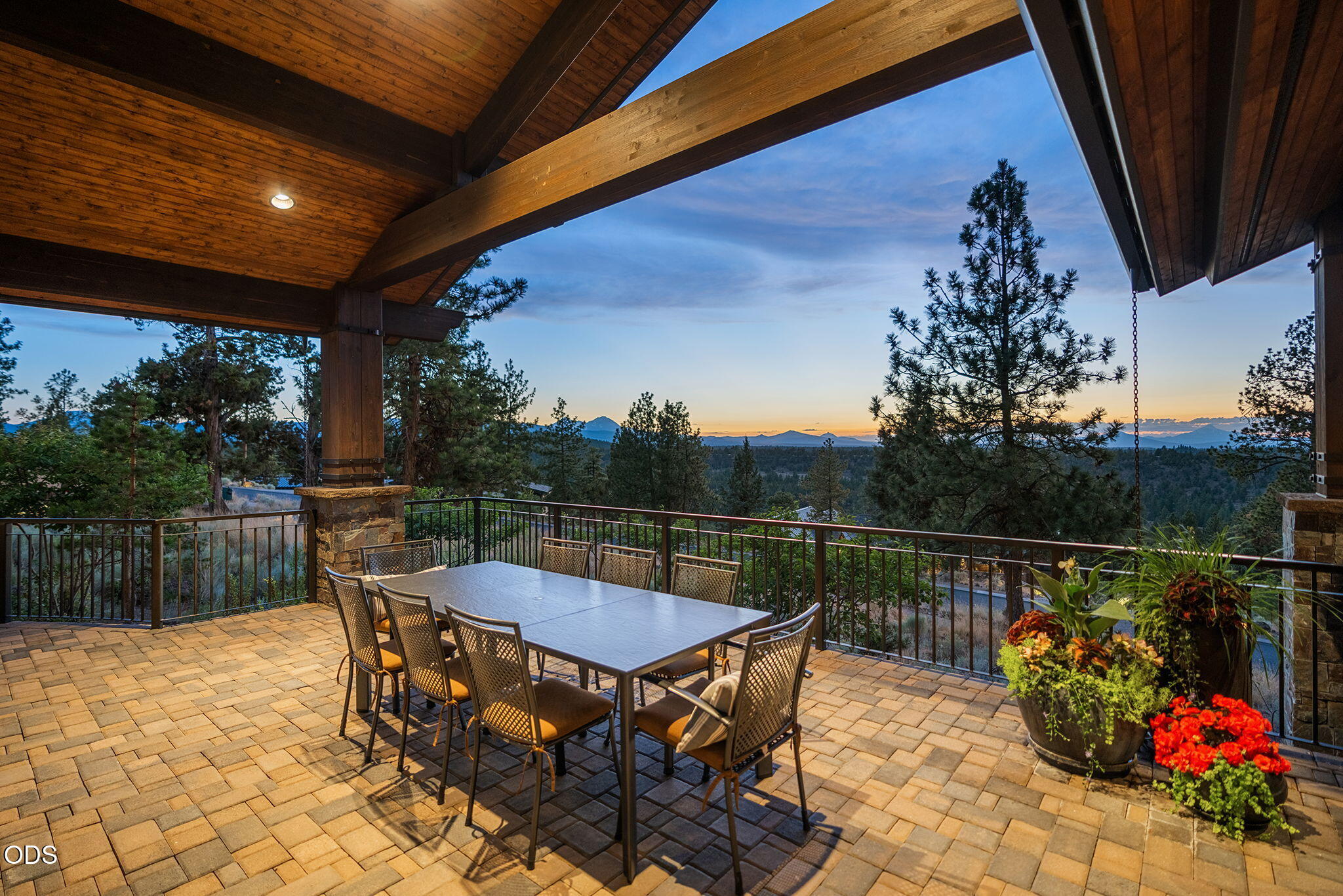 1659 NW Wild Rye Circle