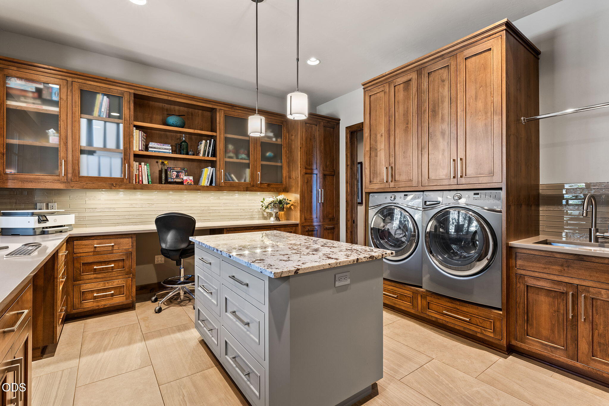 1659 NW Wild Rye Circle