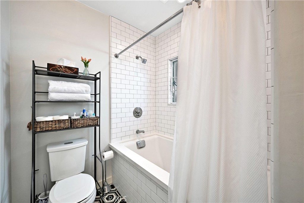 904 Terraine Ave, Long Beach Ca 90804