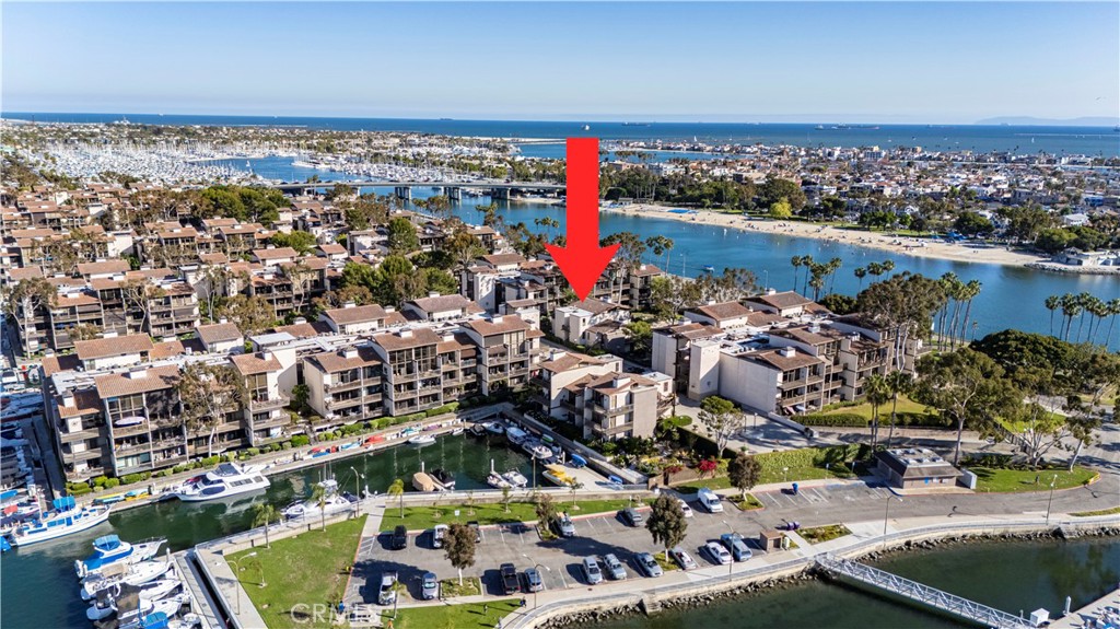 5226 Marina Pacifica Drive S 18