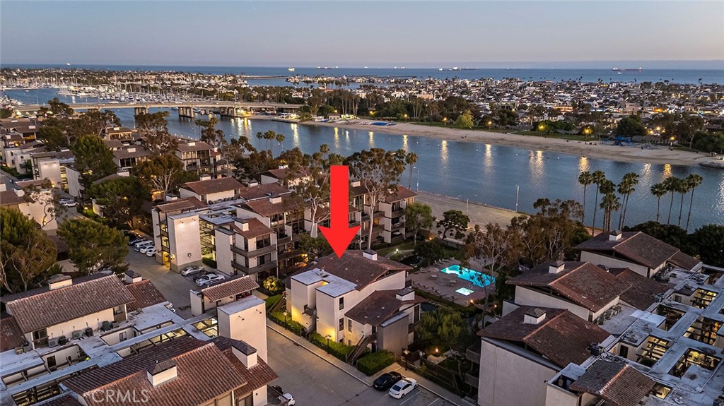 5226 Marina Pacifica Drive S 18