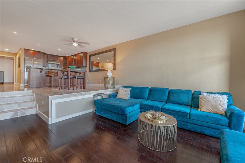 7138 Marina Pacifica Drive S