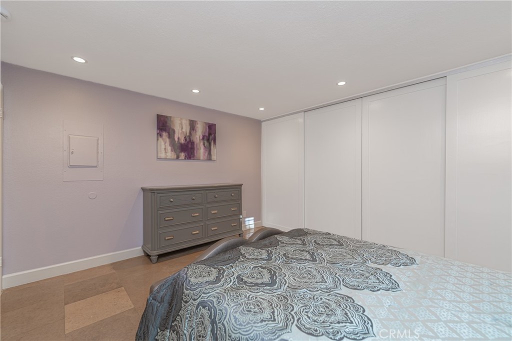 7138 Marina Pacifica Drive S