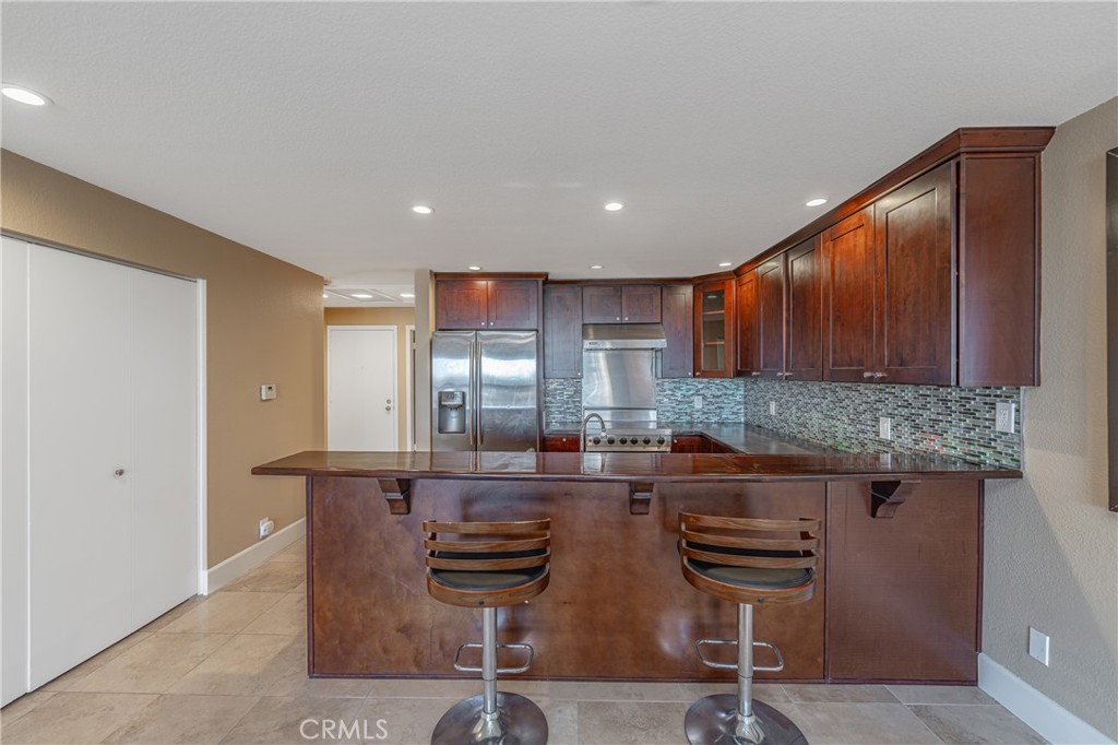 7138 Marina Pacifica Drive S