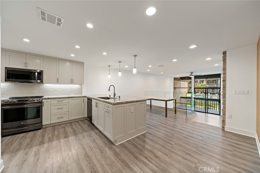 7109 Marina Pacifica Drive S