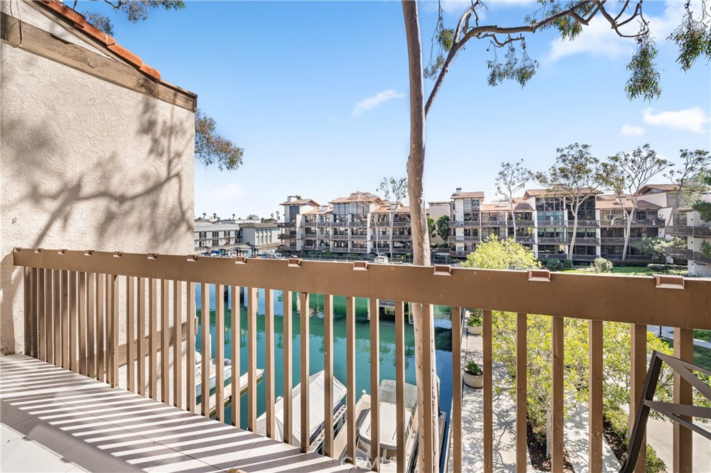 7324 Marina Pacifica Drive N