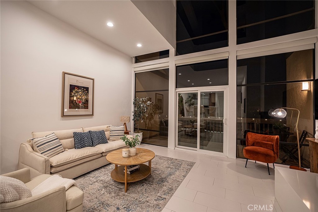 7324 Marina Pacifica Drive N