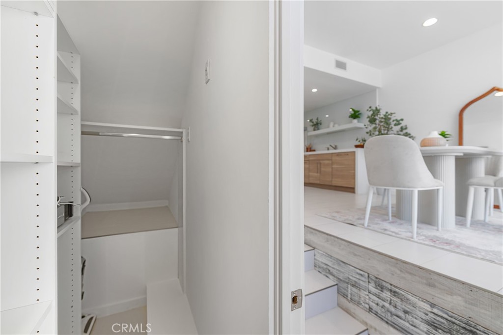 7324 Marina Pacifica Drive N