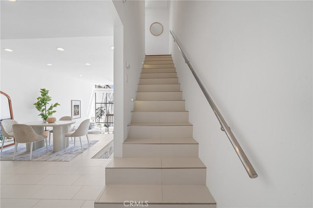 7324 Marina Pacifica Drive N