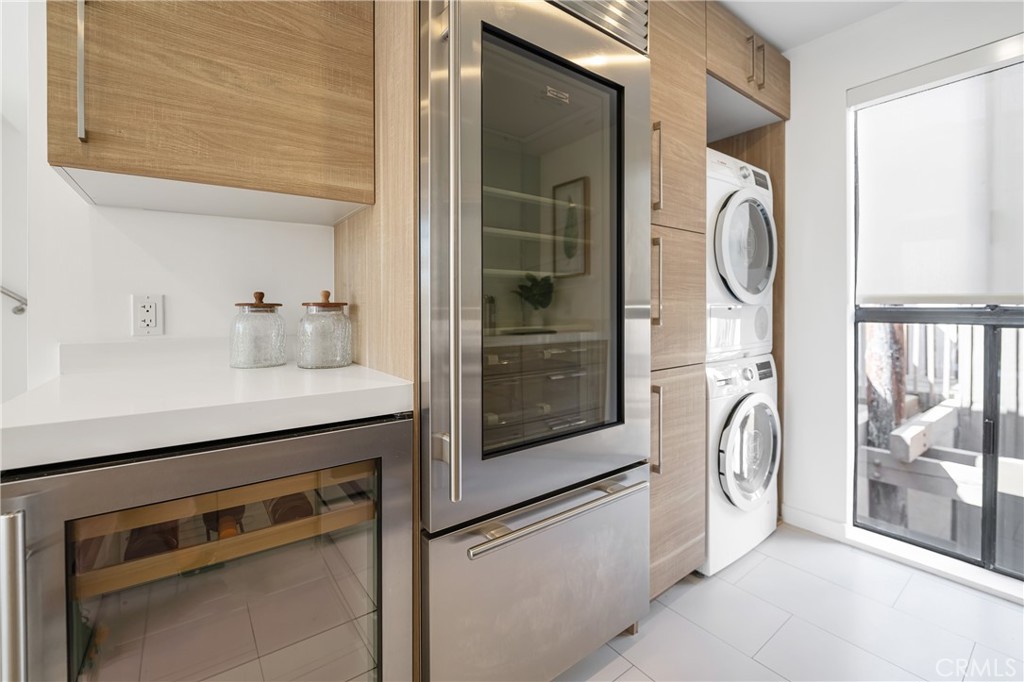 7324 Marina Pacifica Drive N