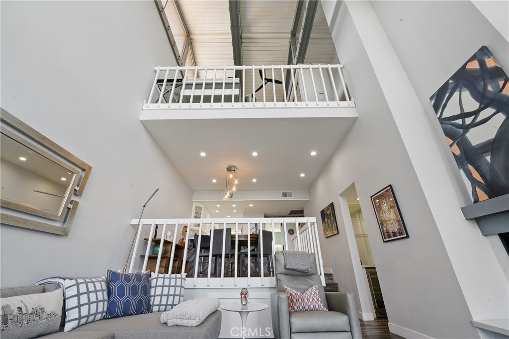 5313 Marina Pacifica Drive S