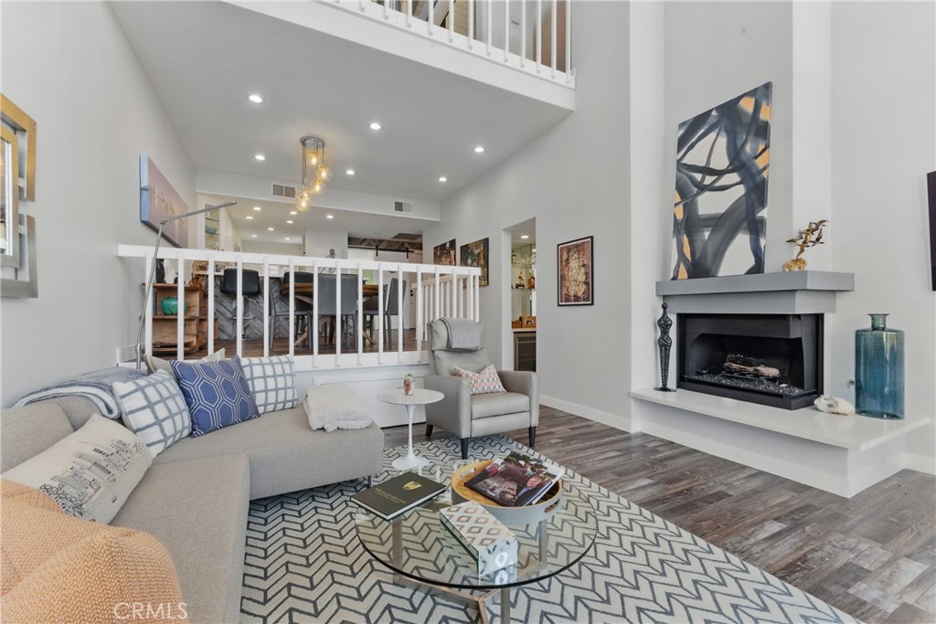 5313 Marina Pacifica Drive S