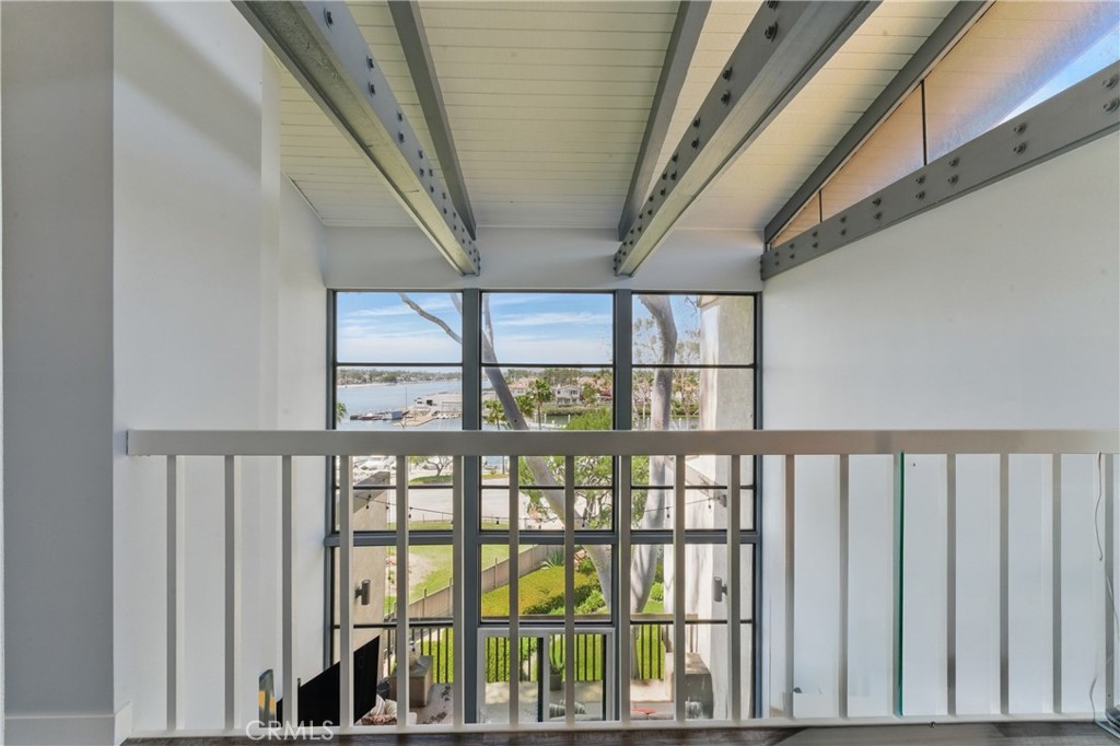 5313 Marina Pacifica Drive S