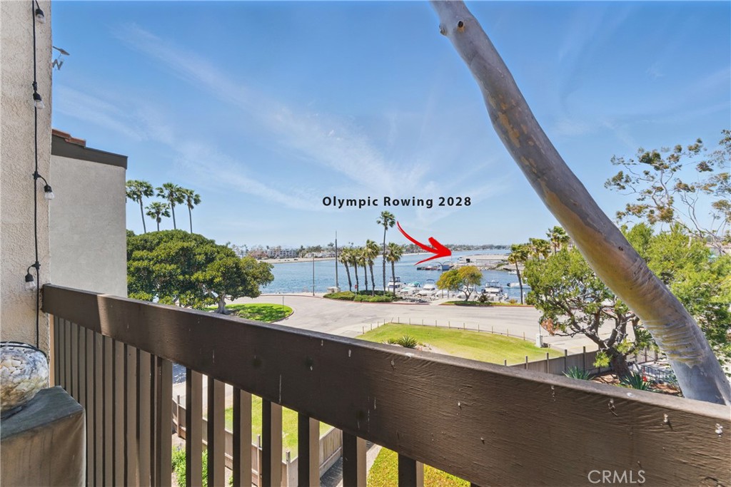 5313 Marina Pacifica Drive S