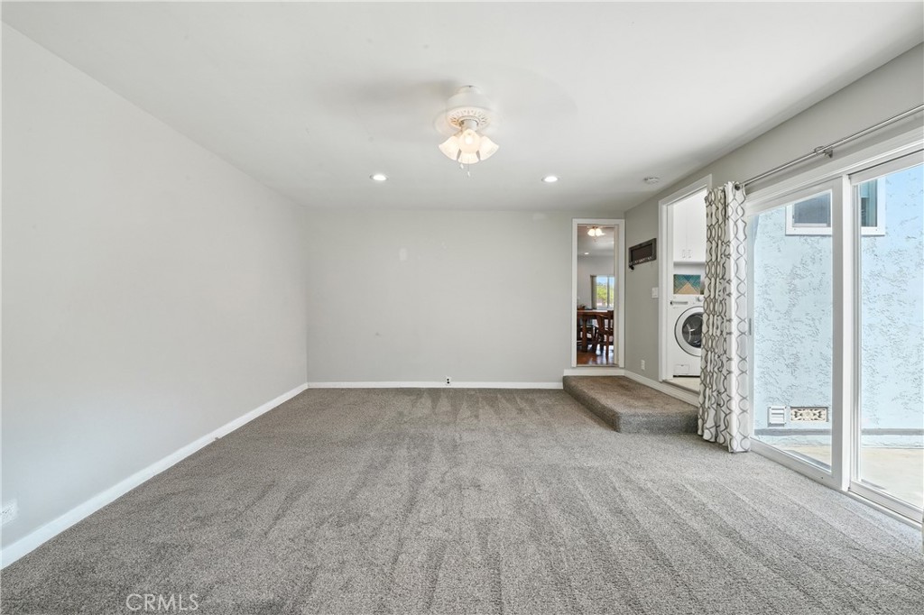 2275 Ximeno Avenue