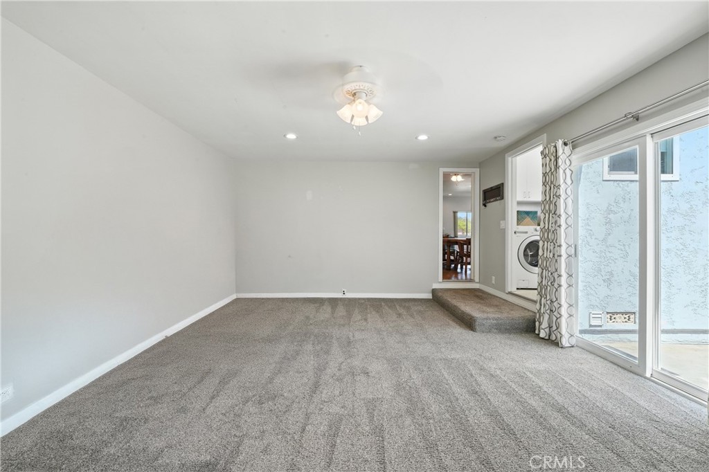 2275 Ximeno Avenue