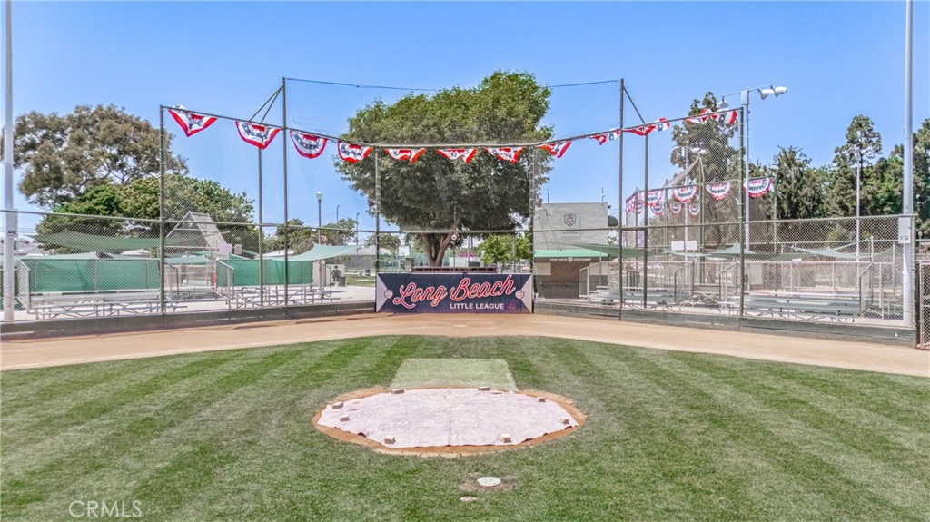2275 Ximeno Avenue