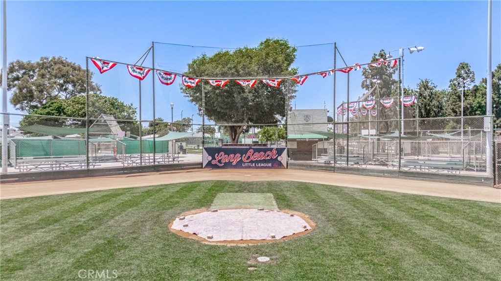 2275 Ximeno Avenue