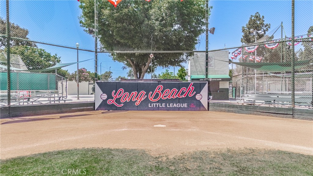 2275 Ximeno Avenue