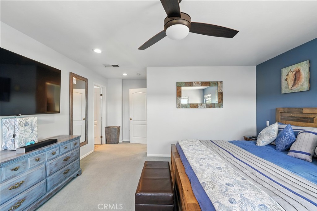 2275 Ximeno Avenue